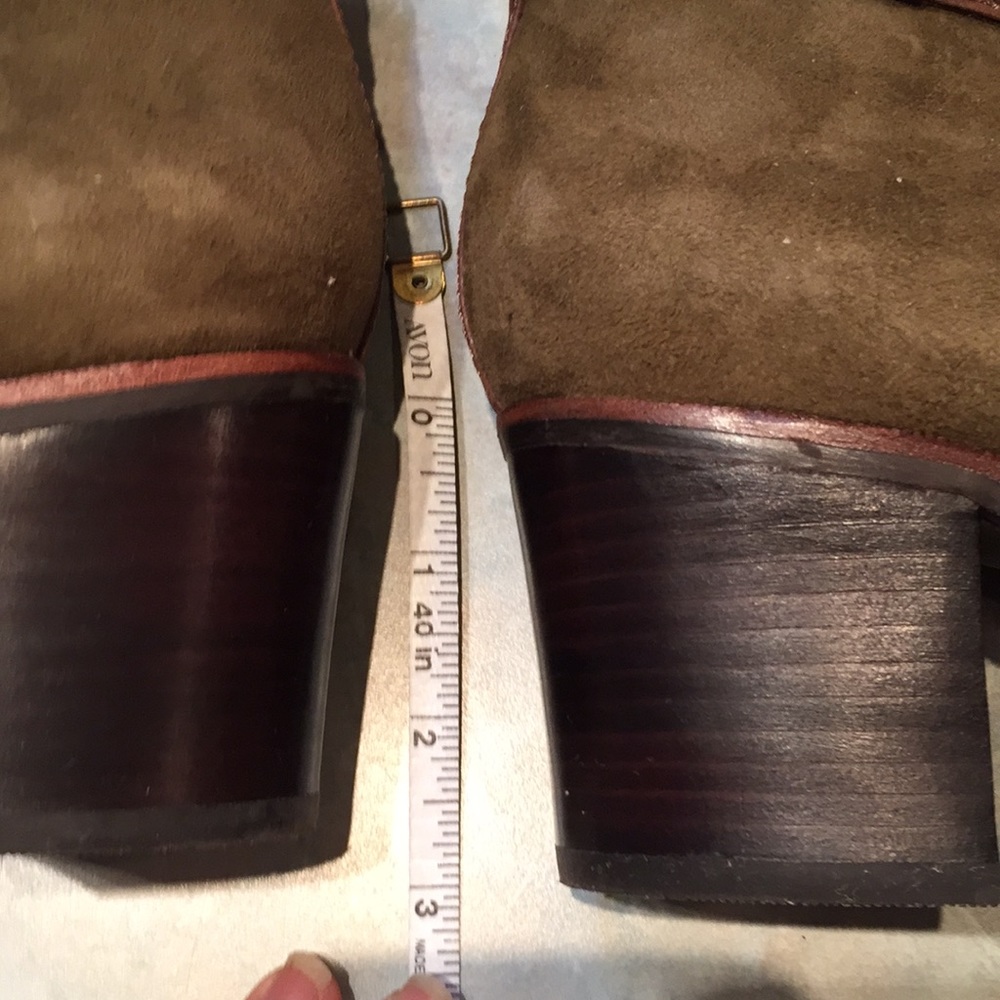 Sperry leather and suede ankle boots - Picture 4 of 10